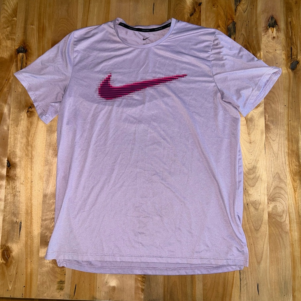 Nike Pro sport Tee
